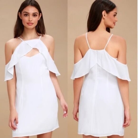BB Dakota White Flutter Sleeve Keyhole Dress - Picture 1 of 6